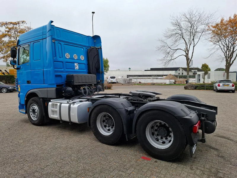 DAF XF106-530 / 6X4 / INTARDER / HYDRAULICS / ONLY:418213 KM / TUV:16-06-2026 / 44TON / LWDS / MANUAL / EURO-6 / 2018 - Tractor unit: picture 3 DAF XF106-530 / 6X4 / INTARDER / HYDRAULICS / ONLY:418213 KM / TUV:16-06-2026 / 44TON / LWDS / MANUAL / EURO-6 / 2018 - Tractor unit: picture 3