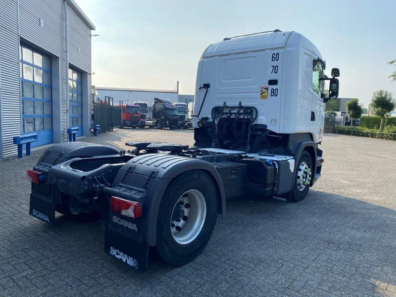 Scania R450 / RETARDER / ADR / ONLY-668494 / AUTOMATIC / EURO-6 / 2014 - Tractor unit: picture 3 Scania R450 / RETARDER / ADR / ONLY-668494 / AUTOMATIC / EURO-6 / 2014 - Tractor unit: picture 3