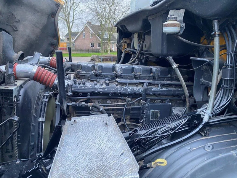 Tractor unit Scania T114-340 / ONLY:207529 KM / GOOD CONDITION / OLD TACHO / MANUAL / EURO-2 / 1998: picture 7