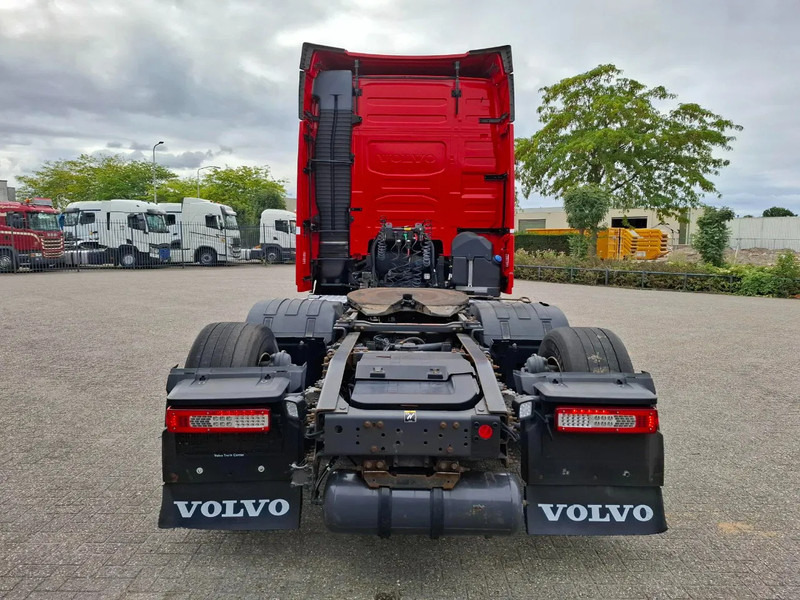 Volvo FH4-500 / VEB+ / ACC / LWDS / FULL-AIR / LIFT AXLE / 705064 KM / FRIDGE / AUTOMATIC / EURO-6 / 2018 - Tractor unit: picture 4 Volvo FH4-500 / VEB+ / ACC / LWDS / FULL-AIR / LIFT AXLE / 705064 KM / FRIDGE / AUTOMATIC / EURO-6 / 2018 - Tractor unit: picture 4