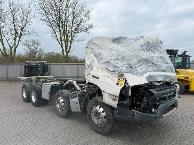 Volvo FMX5-430 / 8X4 / ONLY:31000 KM / VEB / ALCOA / PTO / AUTOMATIC / EURO-6 / 2023 - Cab chassis truck: picture 2 Volvo FMX5-430 / 8X4 / ONLY:31000 KM / VEB / ALCOA / PTO / AUTOMATIC / EURO-6 / 2023 - Cab chassis truck: picture 2