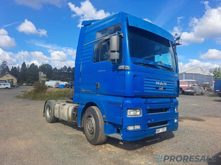 MAN TGA 18.440 4x2 BLS EURO 5 - Tractor unit: picture 1 MAN TGA 18.440 4x2 BLS EURO 5 - Tractor unit: picture 1