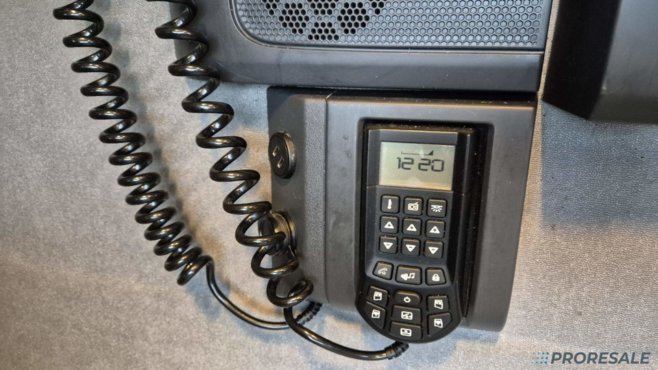 Tractor unit RENAULT T 520 HD001 EURO 6 + HYDRAULIKA: picture 8 Tractor unit RENAULT T 520 HD001 EURO 6 + HYDRAULIKA: picture 8