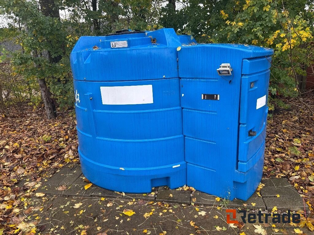 Addblu tank 3500L med pumpe Bluemaster Light 3500L - Industrial equipment: picture 2 Addblu tank 3500L med pumpe Bluemaster Light 3500L - Industrial equipment: picture 2