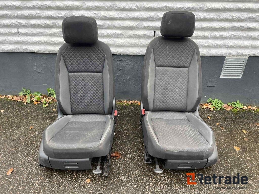 Sätesuppsättning fram & bak - VW Toruan - Seat for Van: picture 1 Sätesuppsättning fram & bak - VW Toruan - Seat for Van: picture 1