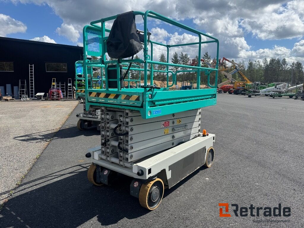 Saxlift Iteco IT12122 - Scissor lift: picture 5 Saxlift Iteco IT12122 - Scissor lift: picture 5