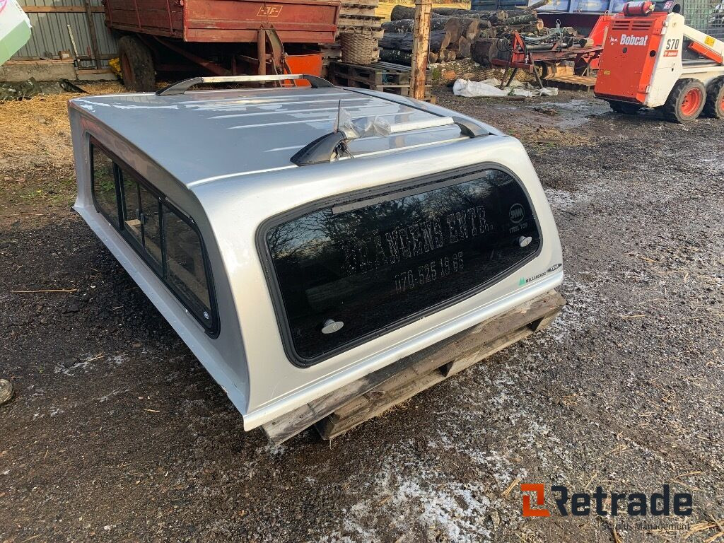 Steeltop Kåpa Kama till VW Amarok Passar till Amarok -2010 - Body and exterior for Pickup truck: picture 1 Steeltop Kåpa Kama till VW Amarok Passar till Amarok -2010 - Body and exterior for Pickup truck: picture 1