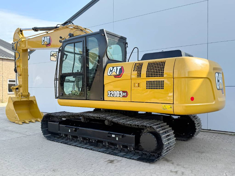 Cat 323D3 *2025 Model* - Hammer Lines - Crawler excavator: picture 3 Cat 323D3 *2025 Model* - Hammer Lines - Crawler excavator: picture 3