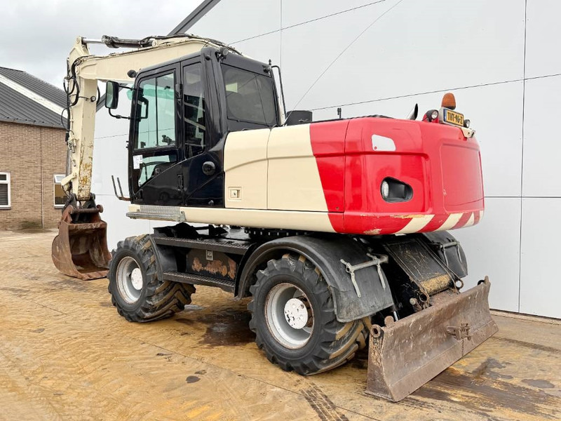 Cat M316D - Quick Coupler / Automatic Greasing - Wheel excavator: picture 3 Cat M316D - Quick Coupler / Automatic Greasing - Wheel excavator: picture 3