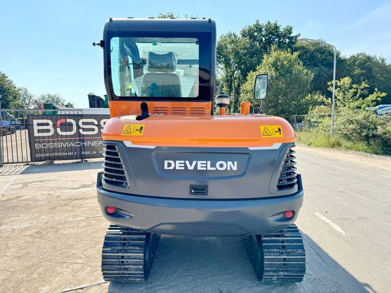 Doosan DX60E-10N NEW! - Mini excavator: picture 4 Doosan DX60E-10N NEW! - Mini excavator: picture 4