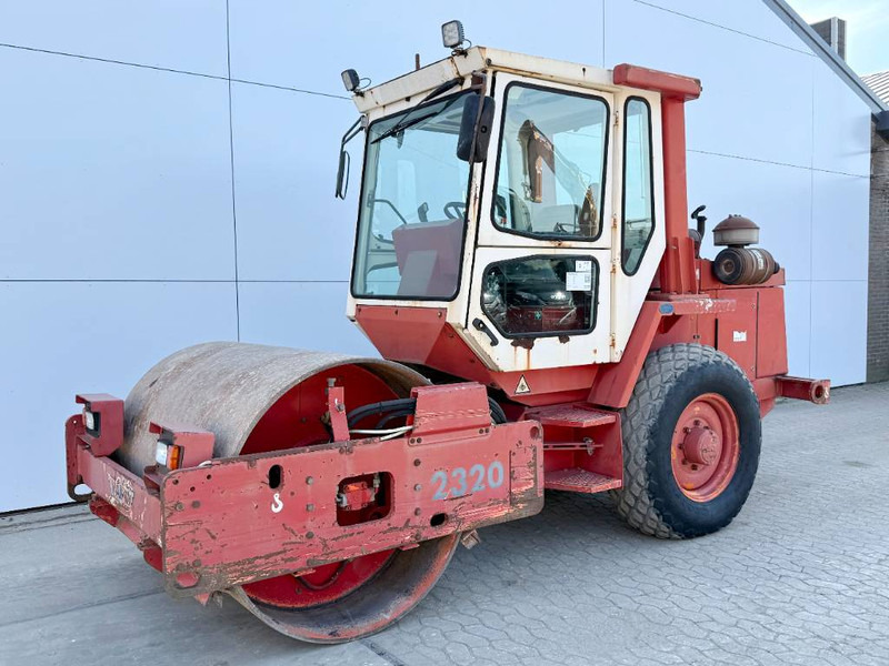 Hamm 2320D - Dutch Machine / Only 4006 Hours! - Roller: picture 2 Hamm 2320D - Dutch Machine / Only 4006 Hours! - Roller: picture 2