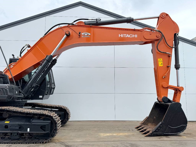 Crawler excavator Hitachi ZX370-LCH - Hammer Lines / Isuzu Engine: picture 14 Crawler excavator Hitachi ZX370-LCH - Hammer Lines / Isuzu Engine: picture 14