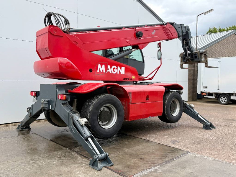 MAGNI RTH 5.21- Remote Control / 4x4x4 / Airco - Telescopic handler: picture 5 MAGNI RTH 5.21- Remote Control / 4x4x4 / Airco - Telescopic handler: picture 5