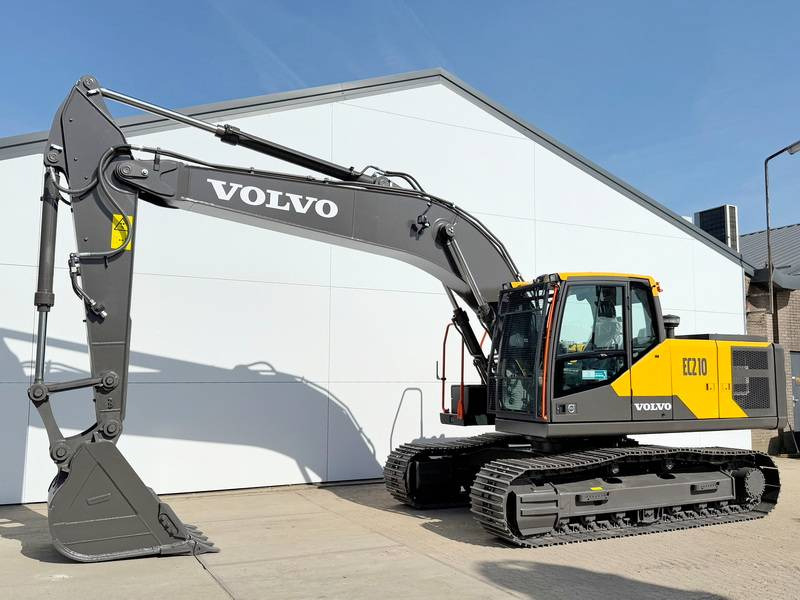 Volvo EC220D - NEW / UNUSED / 2025 Model - Crawler excavator: picture 2 Volvo EC220D - NEW / UNUSED / 2025 Model - Crawler excavator: picture 2
