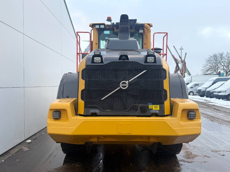 Volvo L120H - 3rd Function / Quick Coupler - Wheel loader: picture 4 Volvo L120H - 3rd Function / Quick Coupler - Wheel loader: picture 4