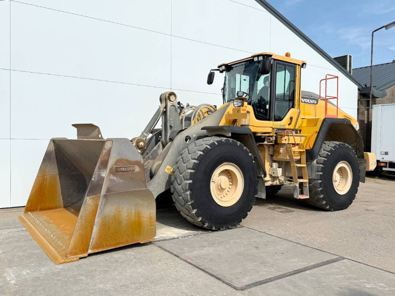 Volvo L150H - German Machine / CDC / Weight System - Wheel loader: picture 2 Volvo L150H - German Machine / CDC / Weight System - Wheel loader: picture 2