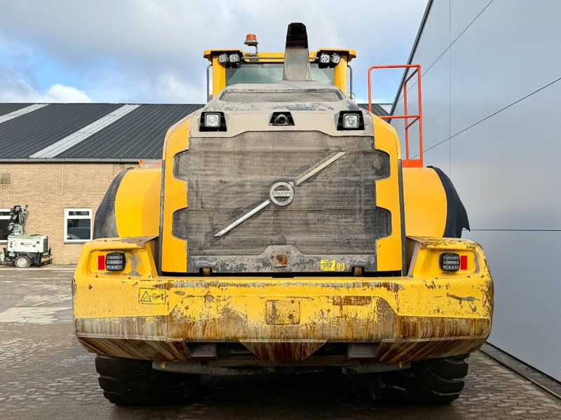 Volvo L220H - Dutch Machine / CDC Steering - Wheel loader: picture 4 Volvo L220H - Dutch Machine / CDC Steering - Wheel loader: picture 4