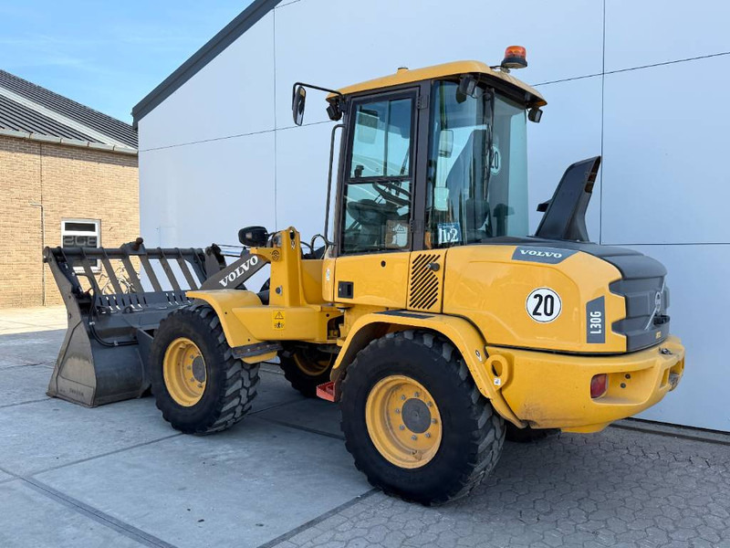 Volvo L30G - German Machine / 3rd Function - Wheel loader: picture 3 Volvo L30G - German Machine / 3rd Function - Wheel loader: picture 3