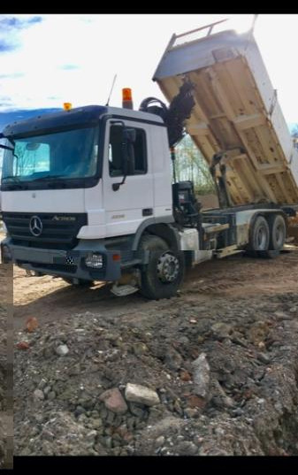Tipper, Crane truck Mercedes Actros 3336: picture 6
