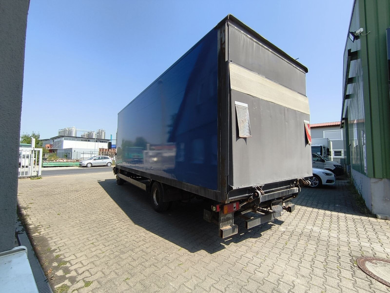 Box truck MAN LE 10.220: picture 6