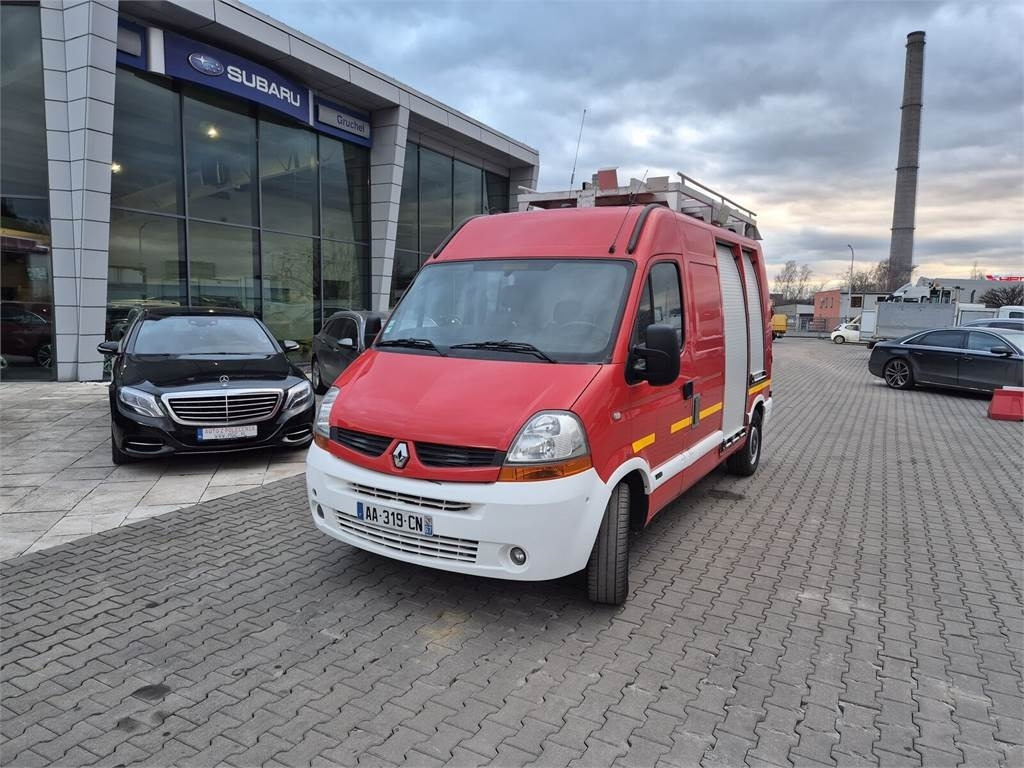 Renault Master 2.5 DCi / ONLY 25TKM!!! / LIKE NEW / WE HAV - Fire truck: picture 3 Renault Master 2.5 DCi / ONLY 25TKM!!! / LIKE NEW / WE HAV - Fire truck: picture 3
