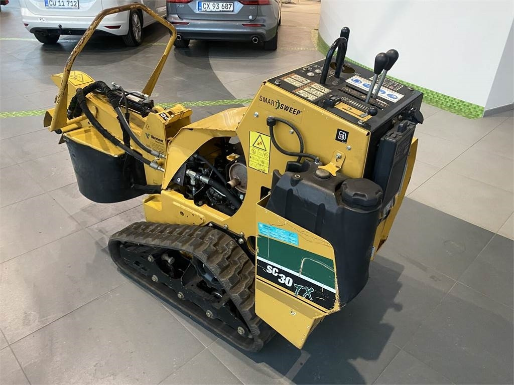 Vermeer SC30TX / SERVICE NEW! WORKS GREAT / 2 PCS. IN OFFE - Stump grinder: picture 2 Vermeer SC30TX / SERVICE NEW! WORKS GREAT / 2 PCS. IN OFFE - Stump grinder: picture 2