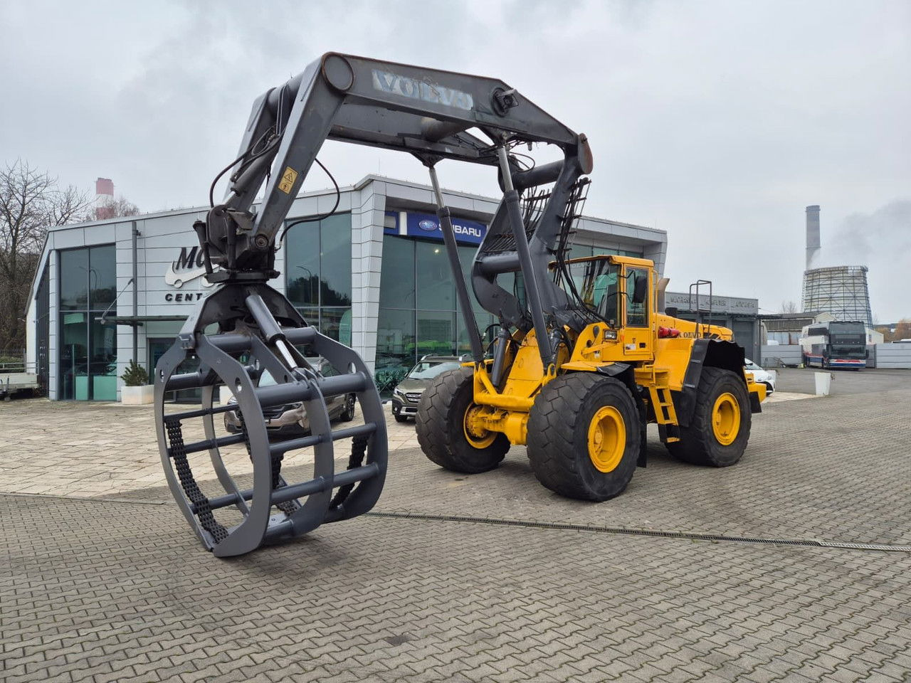 Volvo L180 E 4X4 / Loader / 1 Owner / Serviced - Wheel loader: picture 1 Volvo L180 E 4X4 / Loader / 1 Owner / Serviced - Wheel loader: picture 1