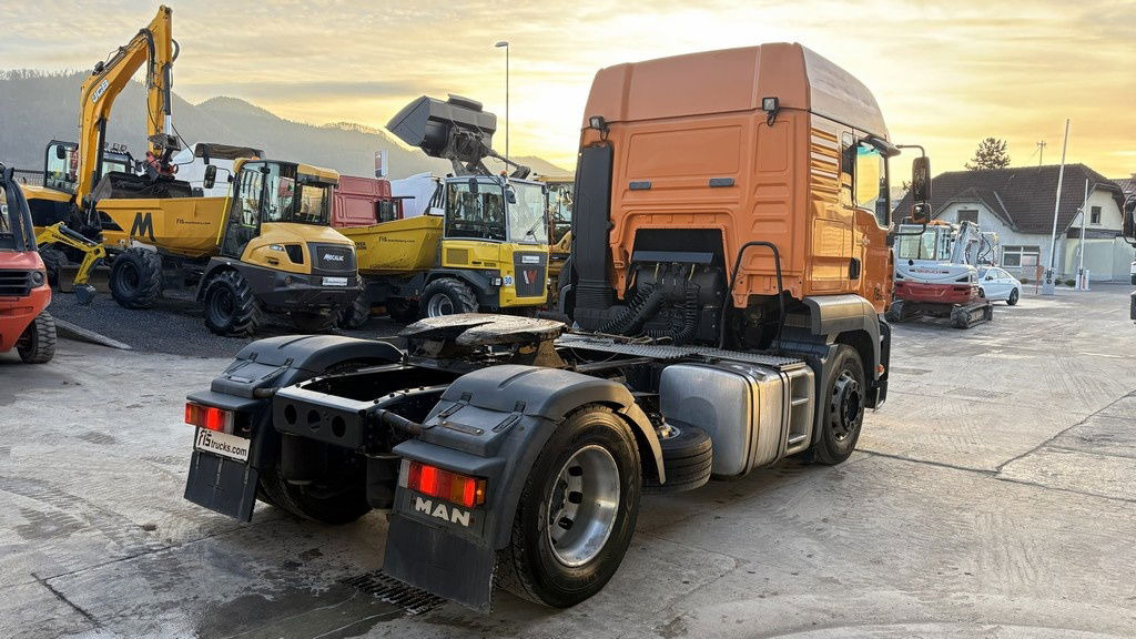 MAN TGA 18.430 4x2 tractor unit - new tyres - Tractor unit: picture 3 MAN TGA 18.430 4x2 tractor unit - new tyres - Tractor unit: picture 3