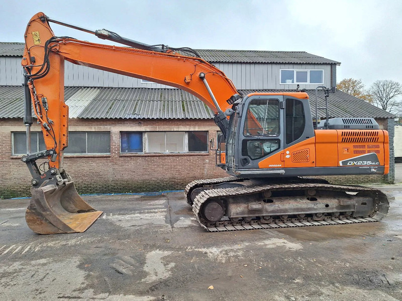 Doosan DX235NLC-5 - Crawler excavator: picture 1 Doosan DX235NLC-5 - Crawler excavator: picture 1