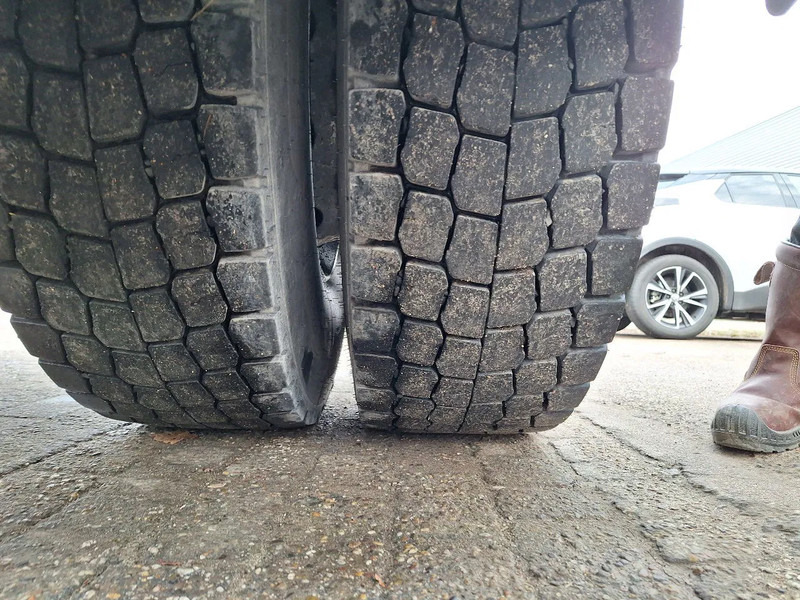 Tractor unit Scania R450 R450: picture 17