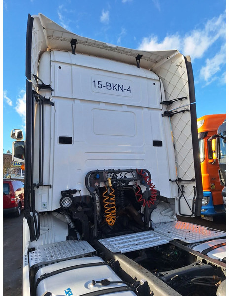 Tractor unit Scania R520 R520 V8: picture 6