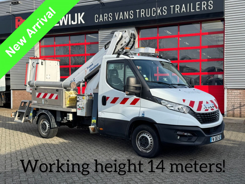 Iveco Daily 35S14 Werkhoogte 14 mtr, 221 draaiuren 18.215 km - Van: picture 1 Iveco Daily 35S14 Werkhoogte 14 mtr, 221 draaiuren 18.215 km - Van: picture 1