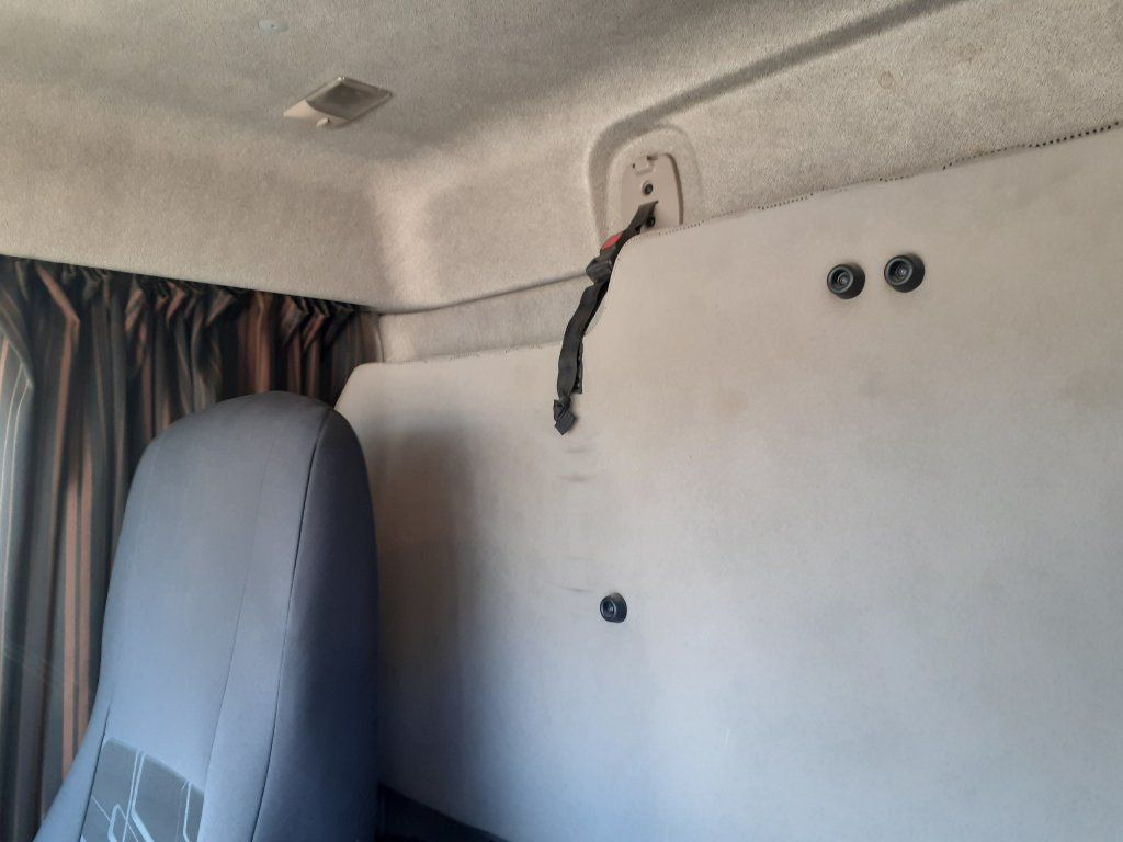 Box truck DAF LF 260 FA Motorschaden/engine defect: picture 13