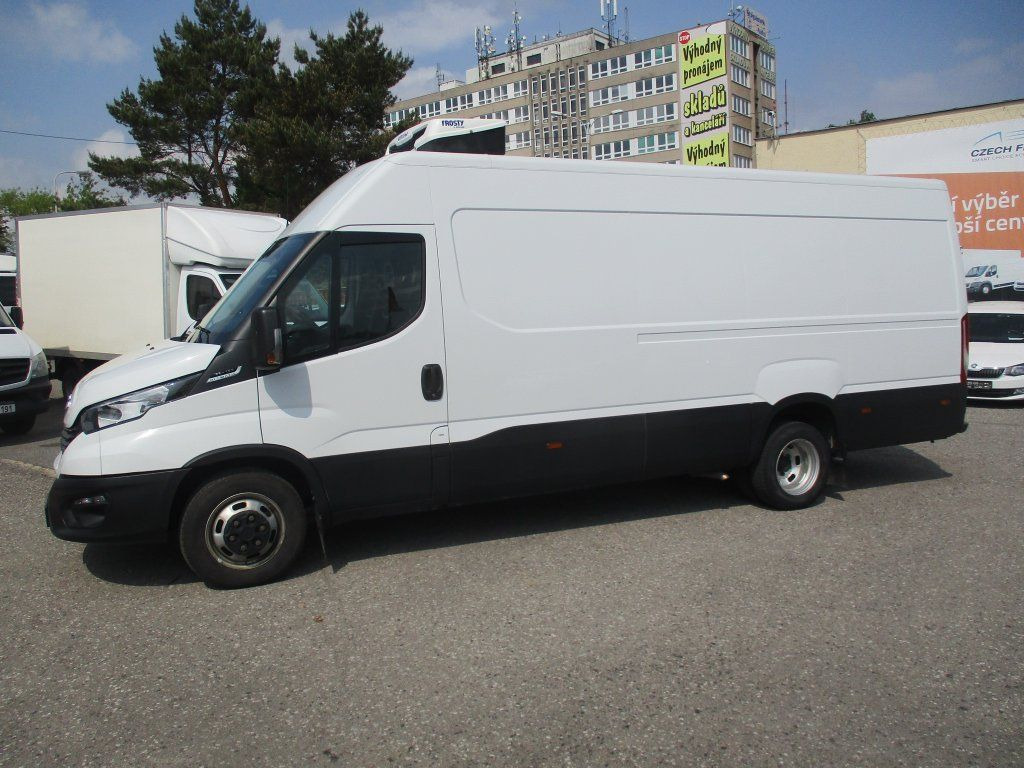 Iveco Daily 35C16 - Refrigerated van: picture 5 Iveco Daily 35C16 - Refrigerated van: picture 5