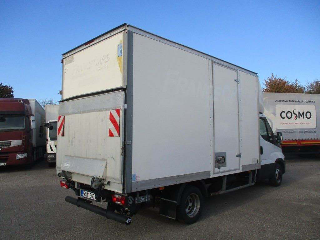 Iveco Daily 35C16 mit LBW - Box van: picture 3 Iveco Daily 35C16 mit LBW - Box van: picture 3