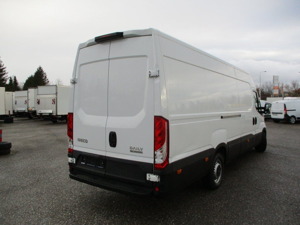 Iveco Daily 35S16 Hi Matic - Panel van: picture 3 Iveco Daily 35S16 Hi Matic - Panel van: picture 3