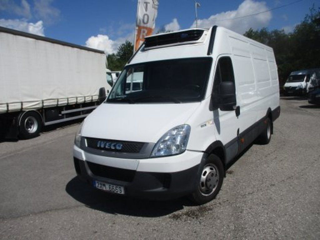 Iveco Daily 50C15 Carrier 350 - Refrigerated van: picture 2 Iveco Daily 50C15 Carrier 350 - Refrigerated van: picture 2
