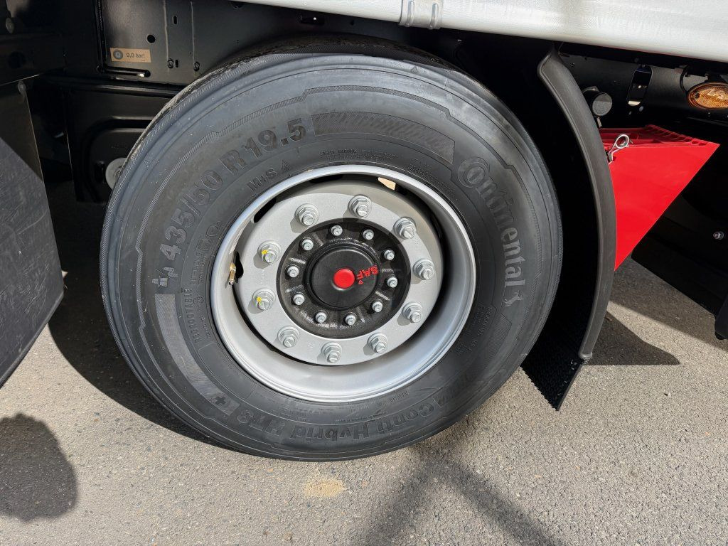 Curtainsider semi-trailer Kögel SN24 MEGA-Lowdeck: picture 13