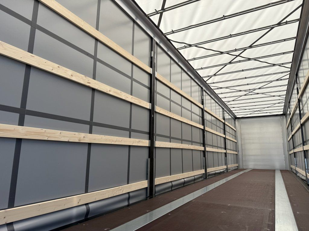 Curtainsider semi-trailer Kögel SN24 MEGA-Lowdeck: picture 10