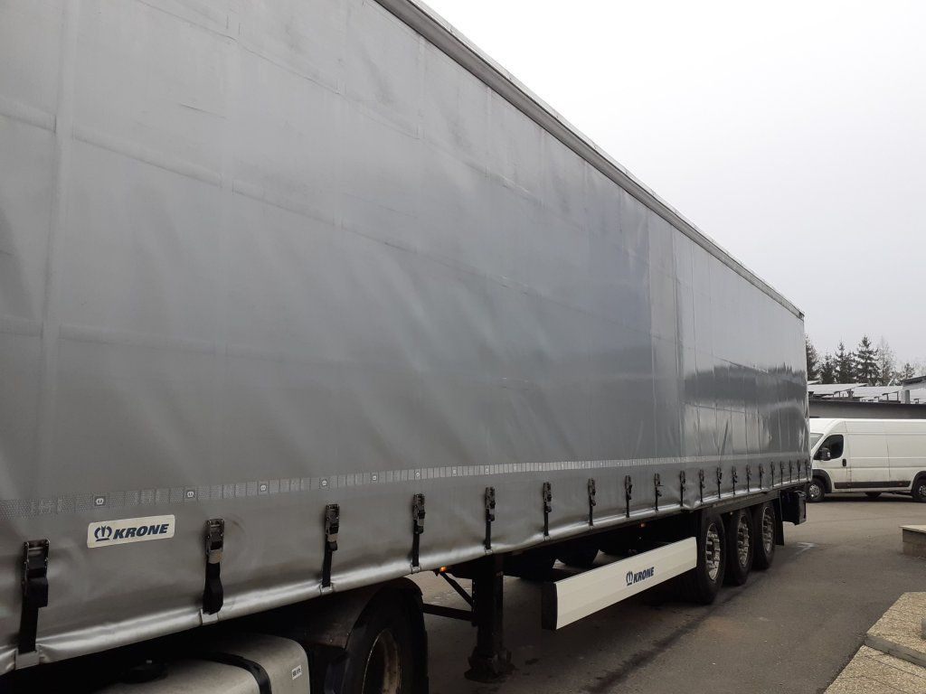 Krone SD - Curtainsider semi-trailer: picture 2 Krone SD - Curtainsider semi-trailer: picture 2