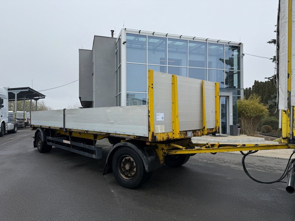 Schwarzmüller PA 2/E - Dropside/ Flatbed trailer: picture 1 Schwarzmüller PA 2/E - Dropside/ Flatbed trailer: picture 1