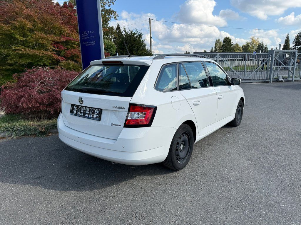 Skoda 1,4TDi kombi - Station wagon: picture 4 Skoda 1,4TDi kombi - Station wagon: picture 4