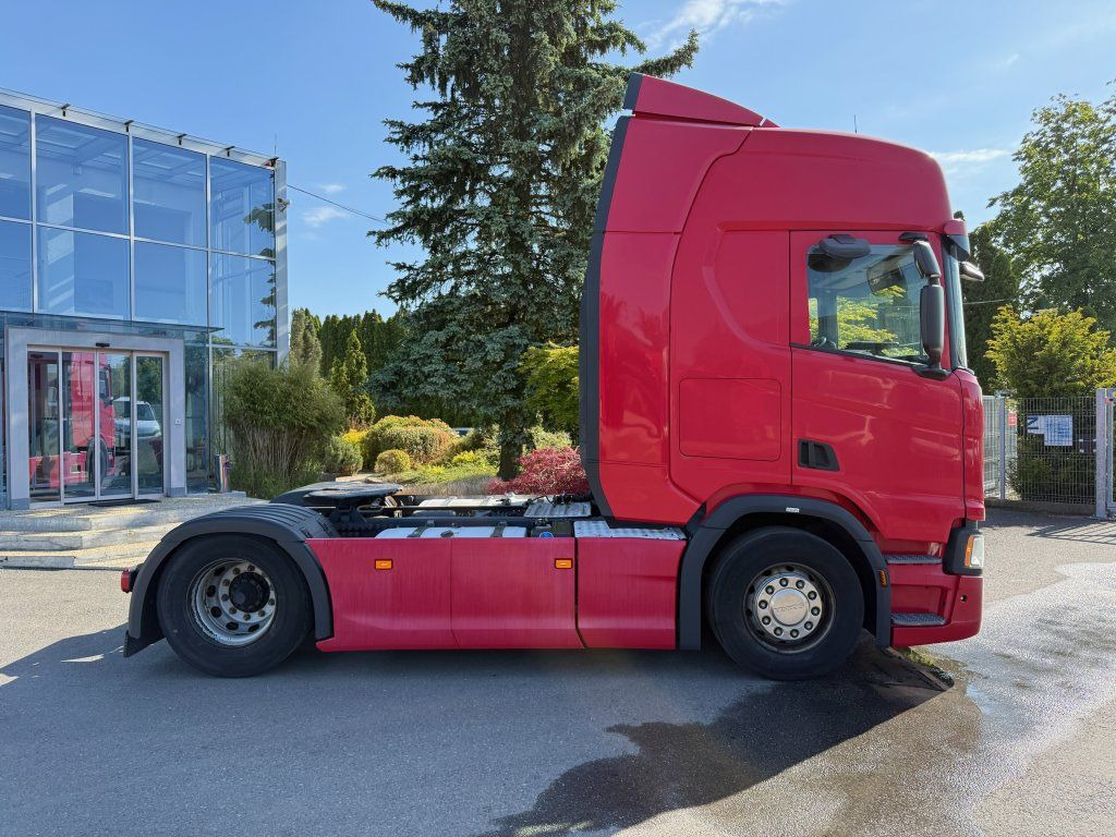 Scania R450 EURO 6 - Tractor unit: picture 3 Scania R450 EURO 6 - Tractor unit: picture 3