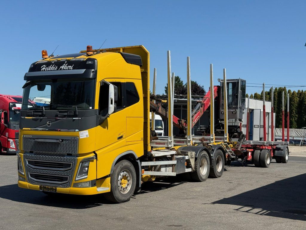 Volvo FH 16 750 6x4 + Fliegl - Log truck, Crane truck: picture 1 Volvo FH 16 750 6x4 + Fliegl - Log truck, Crane truck: picture 1