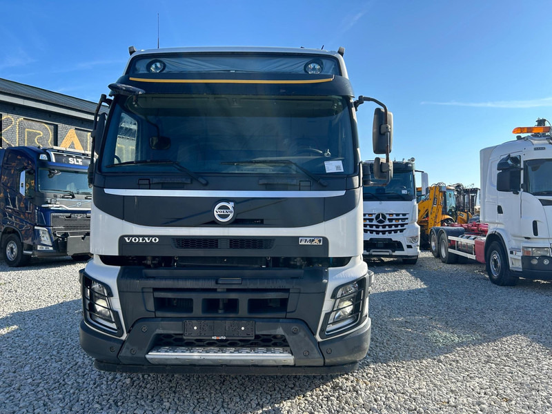 Volvo FMX 460 Joab L 24 ton 5750 mm | TULOSSA - Hook lift truck: picture 2 Volvo FMX 460 Joab L 24 ton 5750 mm | TULOSSA - Hook lift truck: picture 2