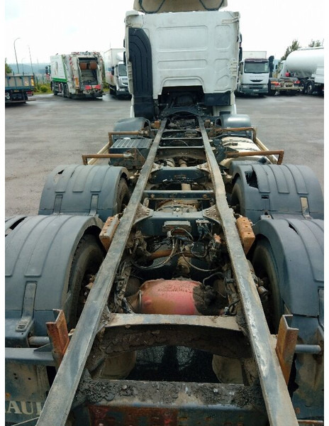 Cab chassis truck Renault Premium Lander: picture 6