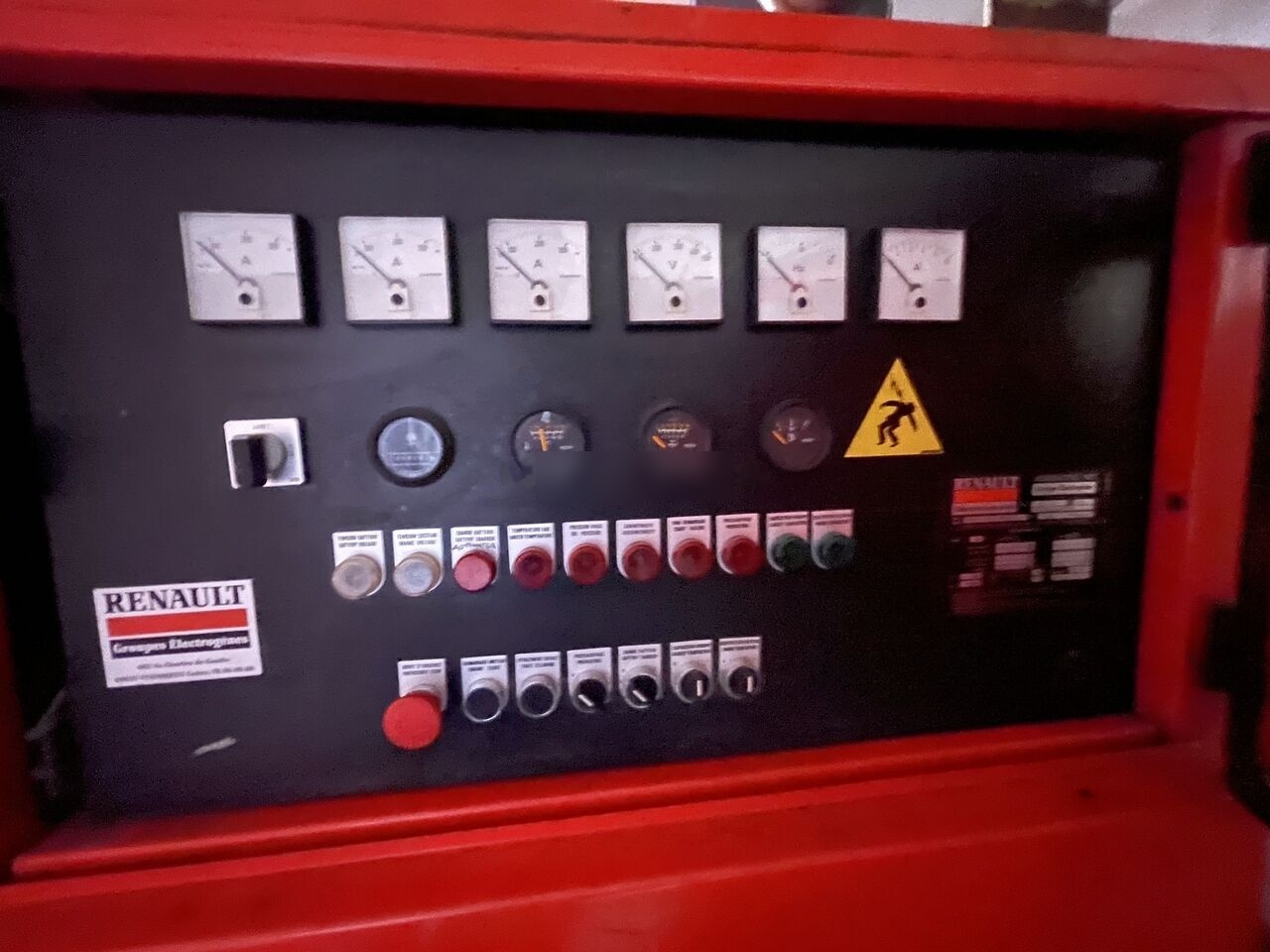 Renault 220 kVa - Generator set: picture 4 Renault 220 kVa - Generator set: picture 4