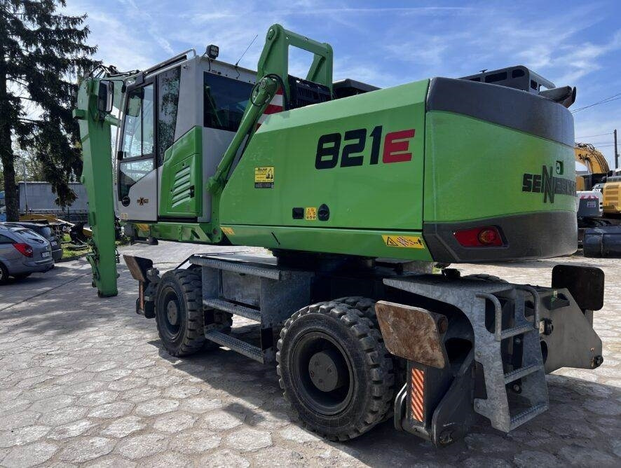 Sennebogen 821 K10 ULM - Waste/ Industry handler: picture 2 Sennebogen 821 K10 ULM - Waste/ Industry handler: picture 2