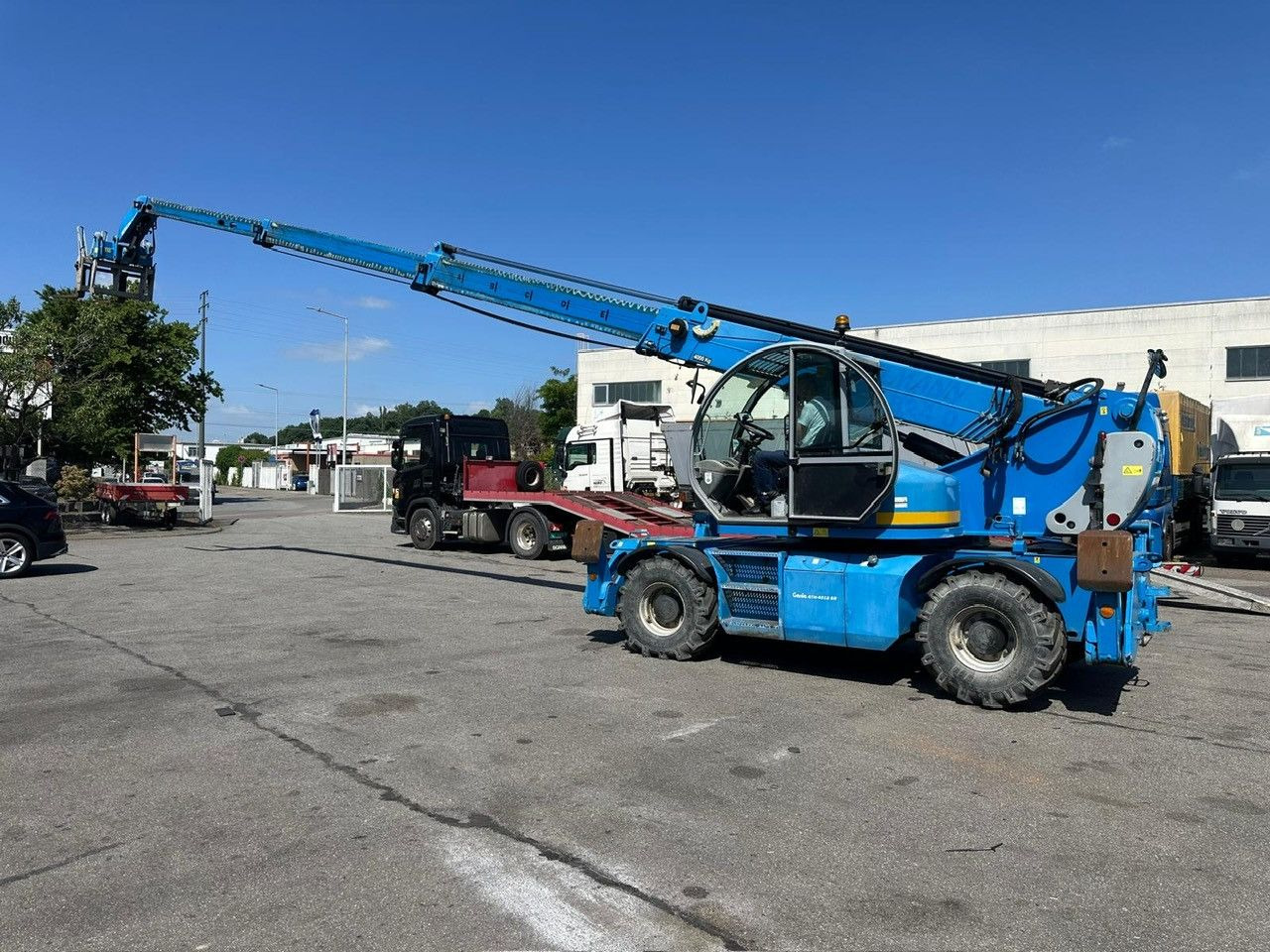 Genie Terex GTH 4018 SR/4x4/ ROTO - Truck mounted aerial platform: picture 1 Genie Terex GTH 4018 SR/4x4/ ROTO - Truck mounted aerial platform: picture 1