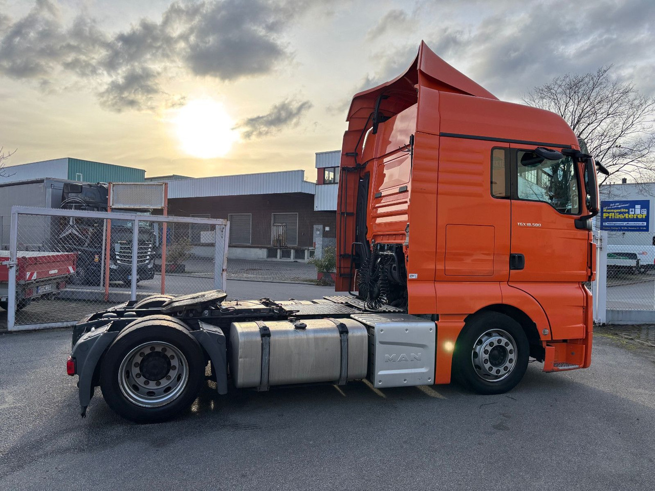 Tractor unit MAN TGX 18.500 XXL HUBSATTELLKUPLUNG: picture 6